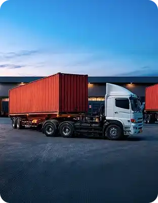 Caminhão transportando contêiner